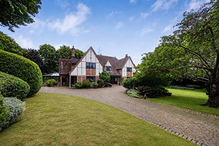 4 Bedroom Detached House For Sale In Thames Street, Sonning, Reading, RG4
