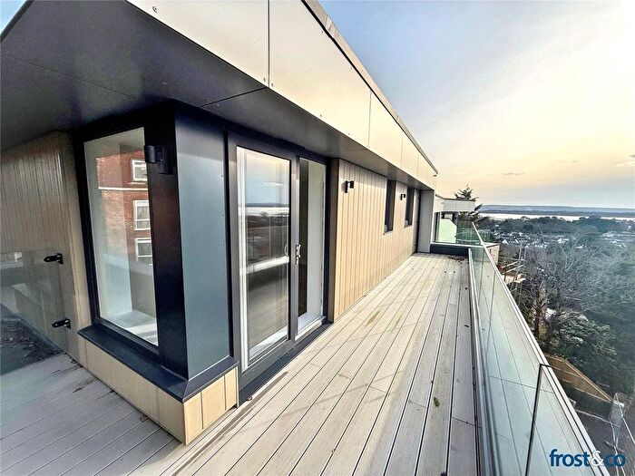 3 Bedroom Flat For Sale In Highmoor Road, Poole, Dorset, BH14