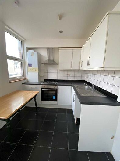 1 Bedroom Flat To Rent In Greenford Road, Harrow, HA1