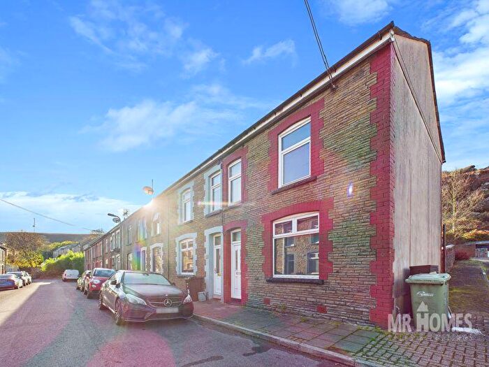 3 Bedroom End Of Terrace House For Sale In Lower Francis Street, Abertridwr, Caerphilly, CF83