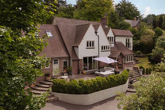 5 Bedroom Detached House For Sale In Hazelwood Lane, Chipstead, Coulsdon, CR5