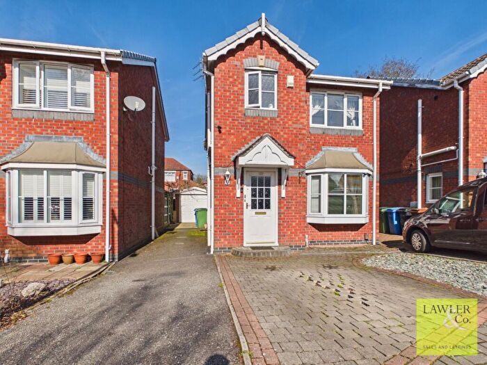 3 Bedroom Detached House For Sale In Rosefield Close, Stockport, Cheshire, SK3