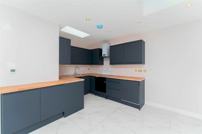 2 Bedroom Semi-Detached Bungalow For Sale In Beaufort Gardens, Heston, Hounslow, TW5