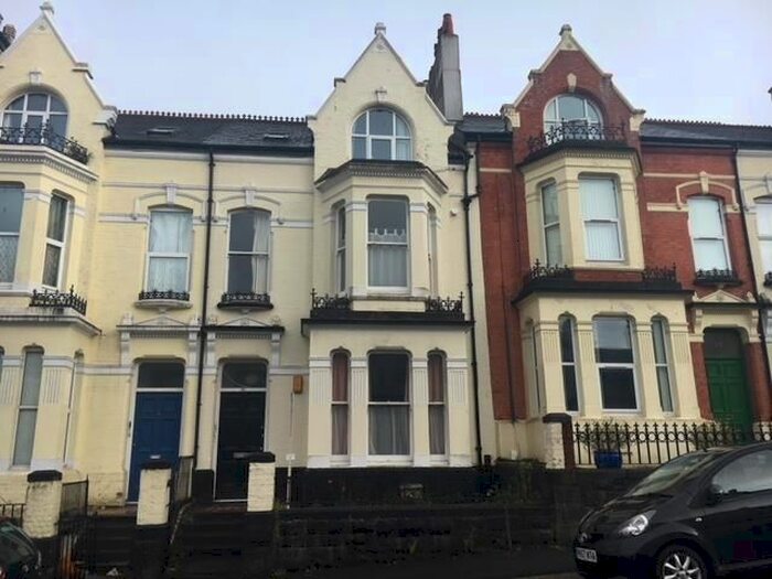 2 Bedroom Flat To Rent In Beaumont Road, St. Judes, Plymouth, PL4