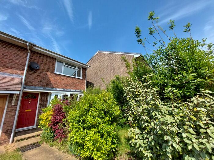 3 Bedroom End Of Terrace House To Rent In Old Malling Way, Lewes, BN7