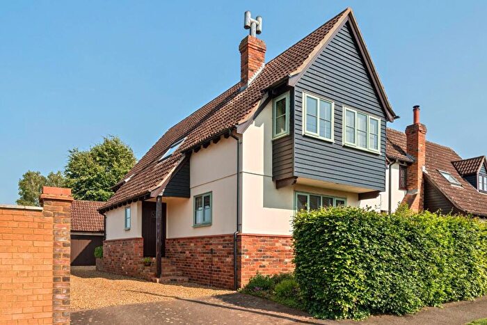 4 Bedroom Detached House For Sale In Everton Road, Potton, SG19