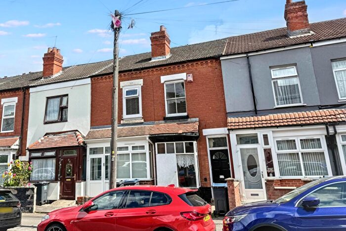 2 Bedroom Terraced House For Sale In Solihull Road, Birmingham, B11