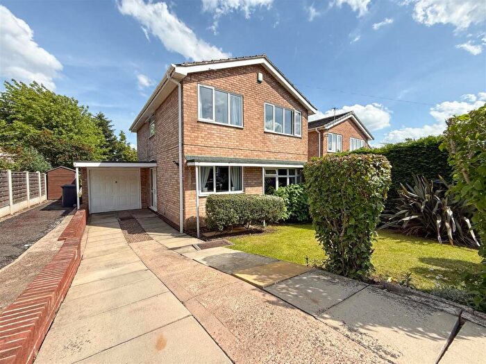 4 Bedroom Detached House For Sale In Vale Grove, Loxley, S6
