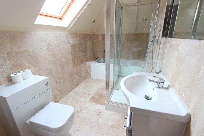 1 Bedroom Flat To Rent In Westfield Lane, Harrow, HA3