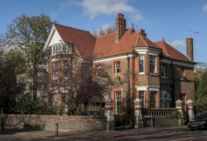 2 Bedroom Flat To Rent In Westcombe Park Road, Blackheath, SE3