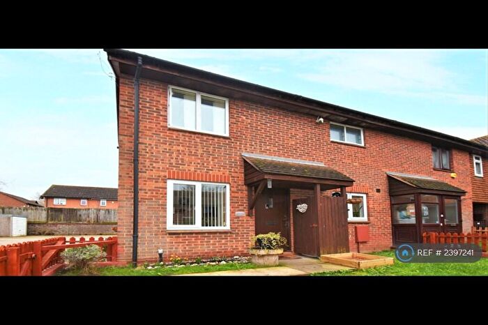 1 Bedroom End Of Terrace House To Rent In Sprucedale Close, Swanley, BR8