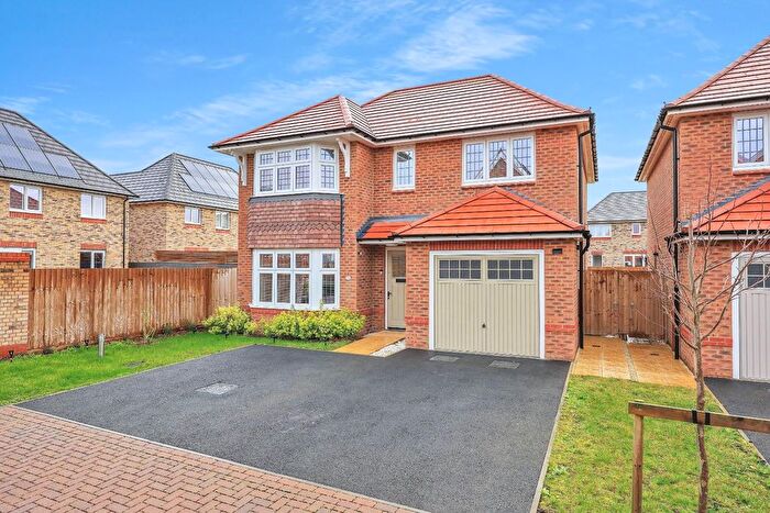 3 Bedroom Detached House For Sale In Peacock Close, Cottenham, Cambridge, CB24