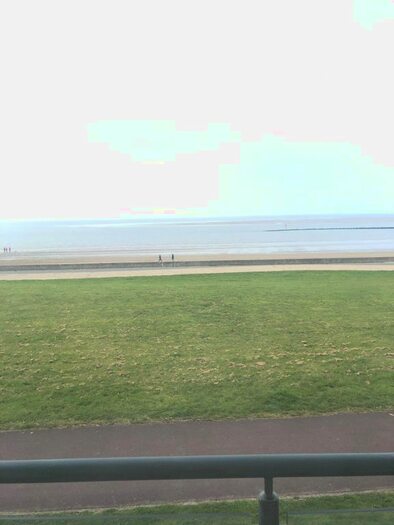 2 Bedroom Flat To Rent In Cwrt Myrddin, Llanelli, SA15