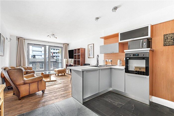 2 Bedroom Flat To Rent In Grange Road, London, SE1