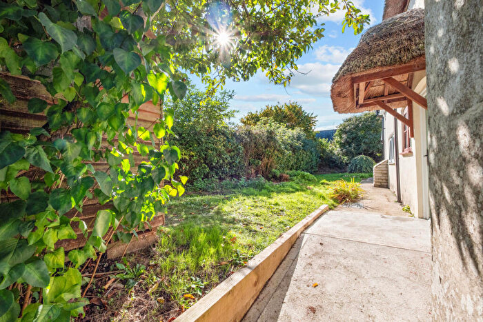 2 Bedroom Detached House For Sale In Maiden Newton, Dorset, DT2