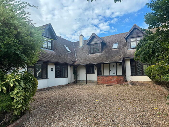 4 Bedroom Detached House For Sale In Fulney Close, Trowbridge, Wiltshire, BA14