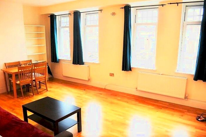 1 Bedroom Flat To Rent In Arthur Road, London SW19