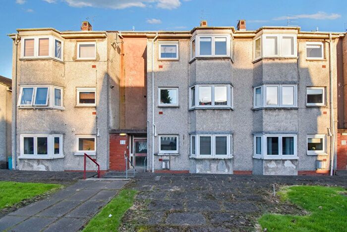 1 Bedroom Flat For Sale In Anton Crescent, Kilsyth, G65