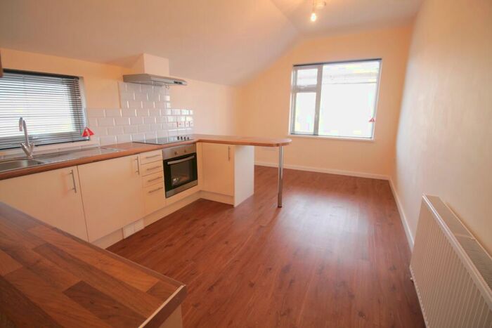 1 Bedroom Flat To Rent In Whitchurch Road, Heath, Cardiff, CF14