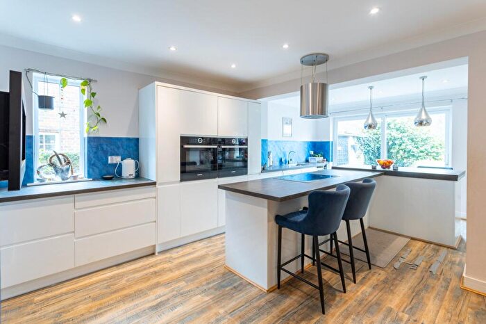 4 Bedroom Detached House For Sale In Glaziers Lane, Normandy, Guildford, GU3