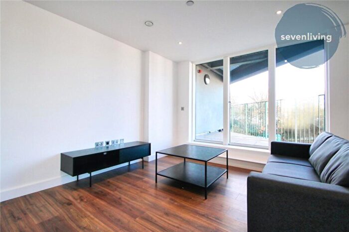 2 Bedroom Apartment To Rent In The Grand Exchange, Market Street, Bracknell, Berkshire, RG12