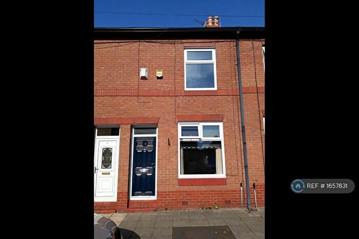 2 Bedroom Terraced House To Rent In Broadfield Road, Stockport, SK5