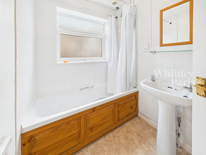4 Bedroom Detached House For Sale In Cedar Drive, Attleborough, NR17