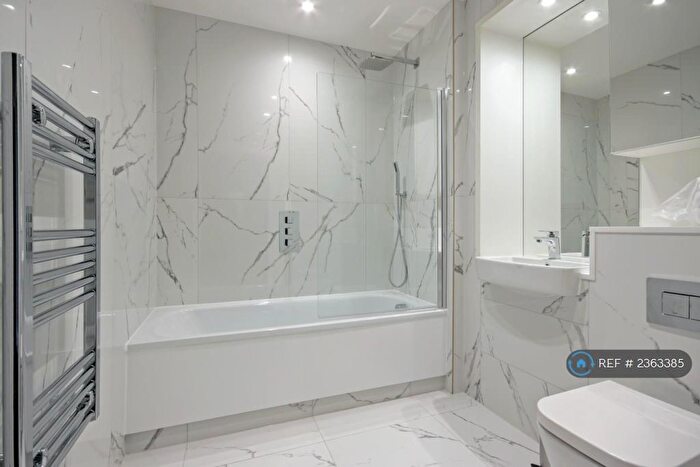 1 Bedroom Flat To Rent In Avalon Point, London, E14