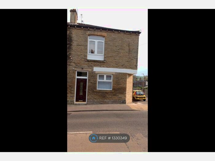 2 Bedroom Terraced House To Rent In Wastgate Cleckheaton, Cleckheaton, BD19