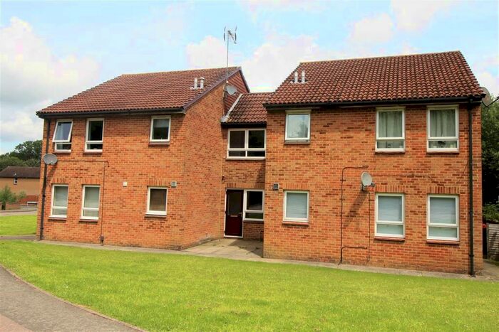 Flat To Rent In Sark Close, Crawley, RH11