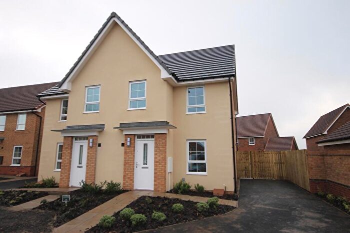 3 Bedroom Semi-Detached House To Rent In De Lacy Road, Northallerton, DL7