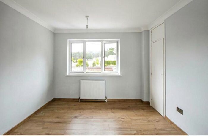 3 Bedroom Bungalow For Sale In Webbs Close, Ashley Heath, BH24