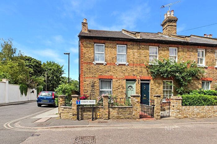 2 Bedroom End Of Terrace House For Sale In Evelyn Road, Ham, Richmond, Surrey., TW10