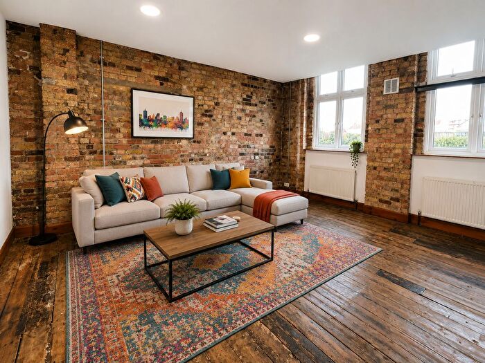 2 Bedroom Flat To Rent In Century Apartments, Manor Road, N16