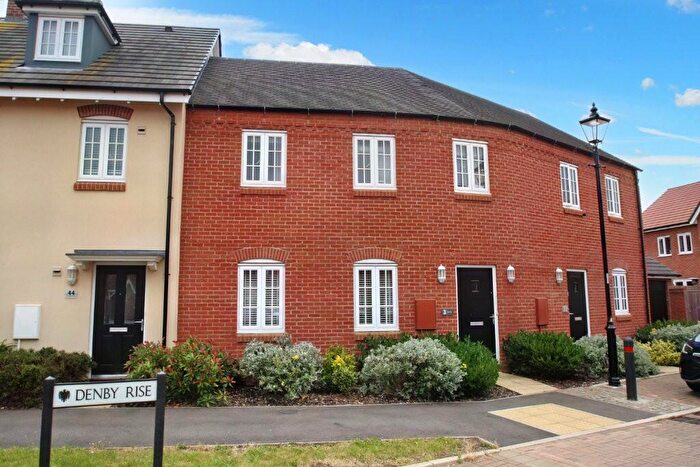2 Bedroom Apartment To Rent In Denby Rise, Bedford, Bedfordshire, MK40