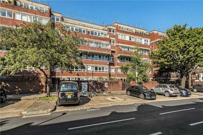 2 Bedroom Apartment To Rent In Bullen Street, London, SW11
