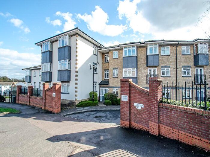 2 Bedroom Flat To Rent In Morello Gardens, Hitchin, SG4