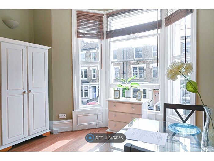 1 Bedroom Flat To Rent In Sulgrave Road, London, W6