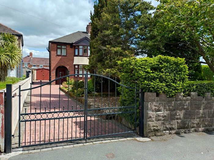 3 Bedroom Semi-Detached House For Sale In High Street, Sandyford, Stoke On Trent, ST6