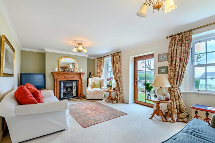 5 Bedroom Detached House For Sale In Vinegar Hill, Undy, Caldicot, NP26