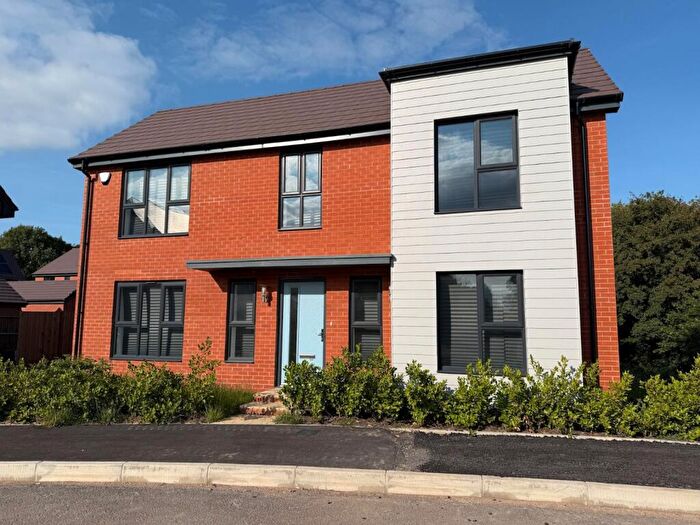 4 Bedroom Detached House For Sale In Willow Tree Fields, Nailsea, North Somerset, BS48