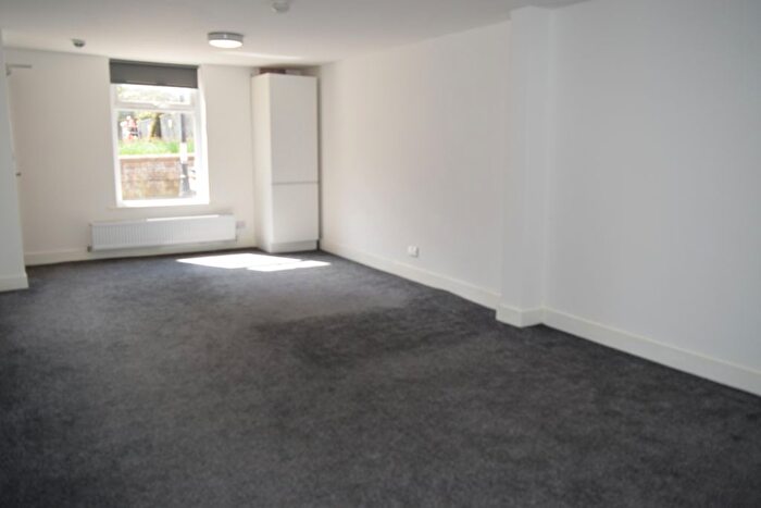 1 Bedroom Flat To Rent In James Street, Blackburn, BB1