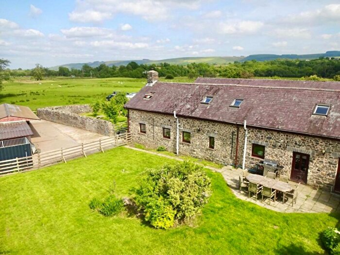 4 Bedroom Barn Conversion For Sale In Glanirfon, Llanwrtyd Wells, Powys, LD5