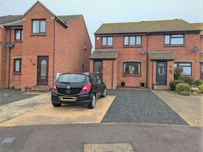 Houses for sale & to rent in DT3 4AG, Putton Lane, Chickerell Weymouth