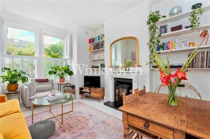 1 Bedroom Apartment To Rent In Alroy Road, London, N4