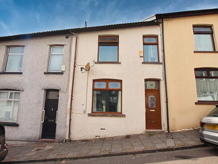 3 Bedroom Terraced House For Sale In Park Street, Porth, Rhondda Cynon Taff, CF39