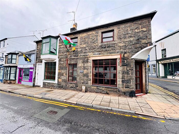End Of Terrace House For Sale In Gaol Street, Pwllheli, Gwynedd, LL53
