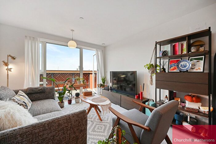 1 Bedroom Flat To Rent In Tidey Apartment, London, W3