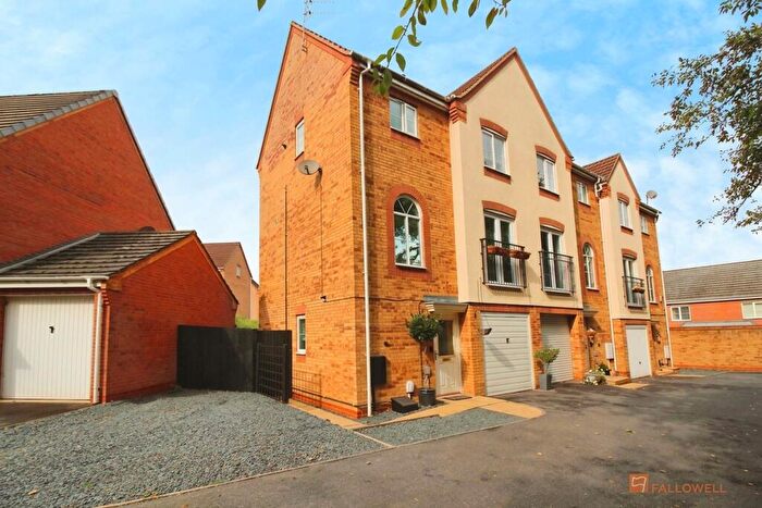 3 Bedroom End Of Terrace House For Sale In Goodheart Way, Thorpe Astley, LE3