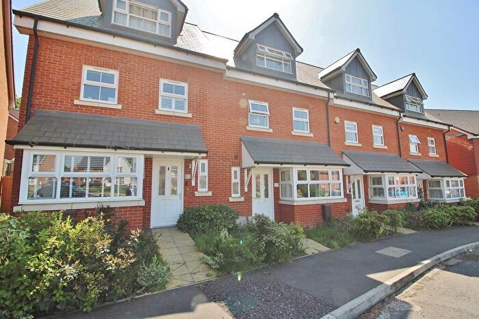 4 Bedroom Terraced House For Sale In Hudson Gardens, Lovedean, PO8
